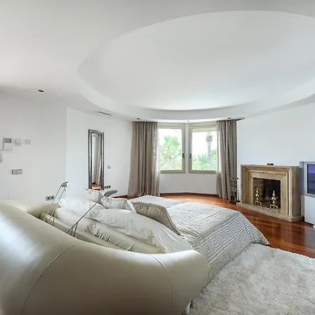 Βίλα Luxurious 6 Bedroom Villa, Ibiza 1018 *